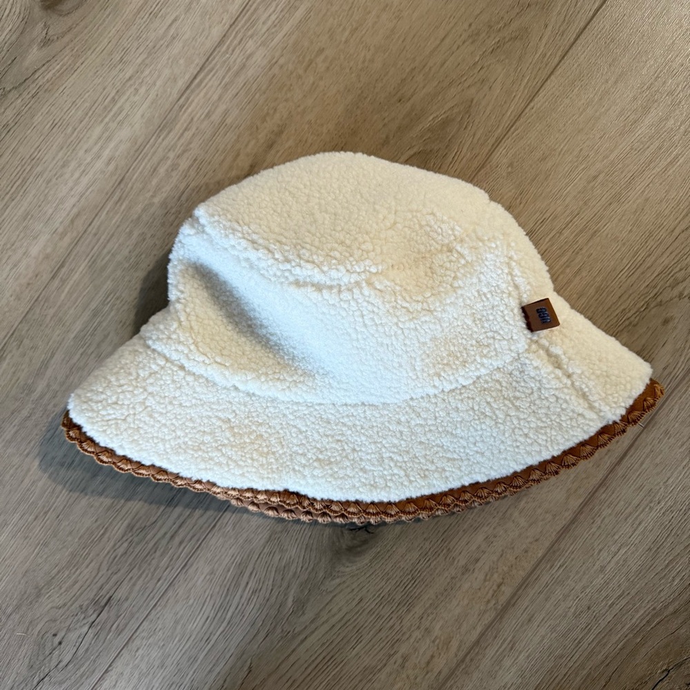 UGG Cream and Tan Shearling Sherpa Bucket Hat